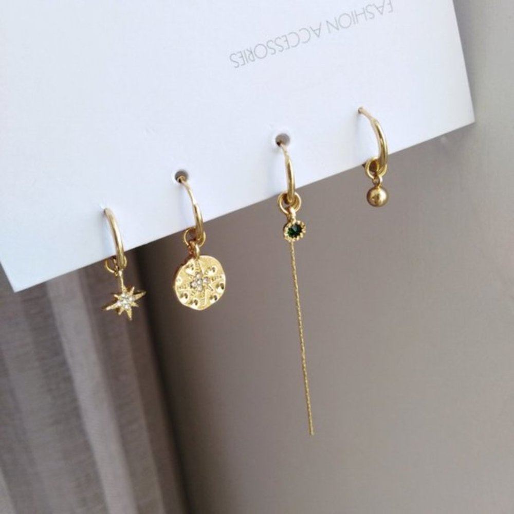 💕Last one 4 Charm Huggie Earrings Sets BOUTIQUE - Picture 4 of 9